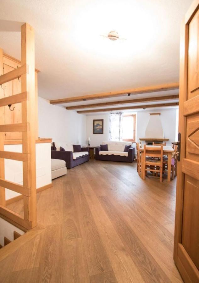 Maison De Meuny Courmayeur Zewnętrze zdjęcie